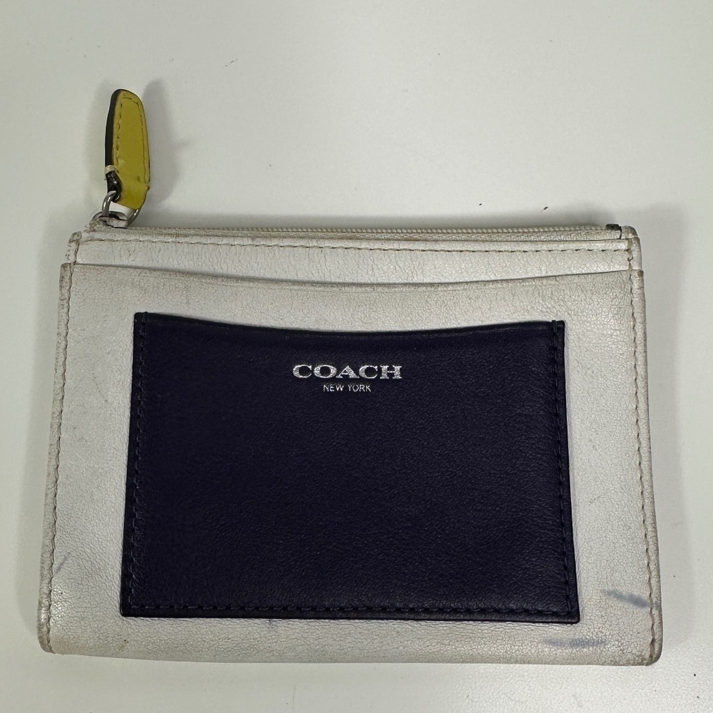 Coach Colorblock White and Navy Blue Zip Wallet (Read Description)
